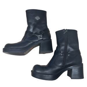 Harley Davidson Genuine Leather Boots - Size 7.5 - fit more like a 7